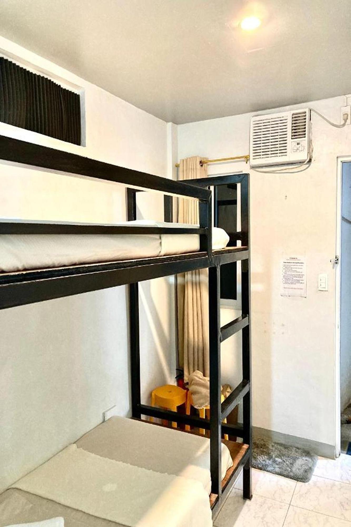 Hometel Barrio House Mactan 막탄 외부 사진